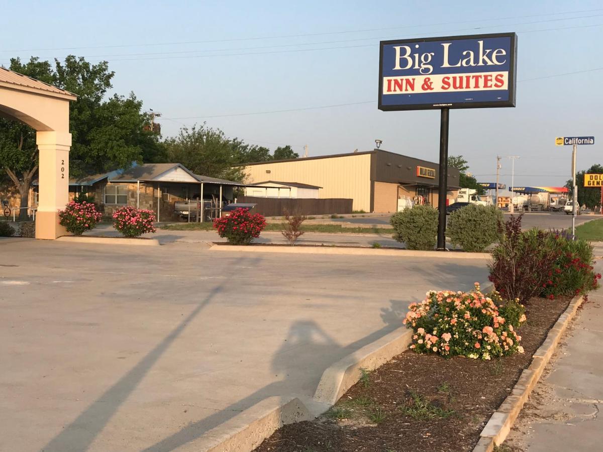 Big Lake Inn And Suites Zewnętrze zdjęcie